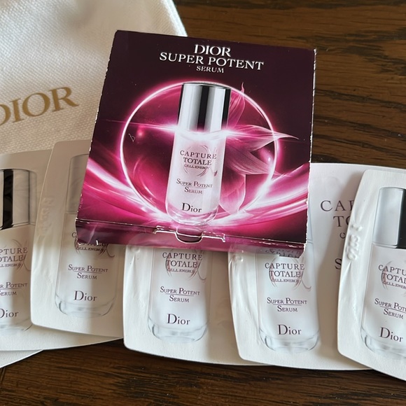 Dior Skincare and Fragrance Collection with drawstring pouch - Picture 2 of 8